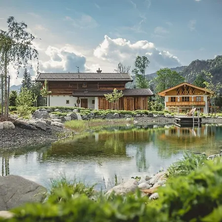 Relais & Chateaux Chalets Gut Steinbach 샬레 *